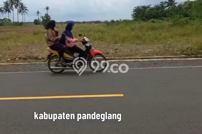 Kavling Tanah untuk Dijual di Tanjung Lesung, Pandeglang, Luas 41666m2 Kavling Tanah untuk Dijual di Tanjung Lesung, Pandeglang, Luas 41666m2