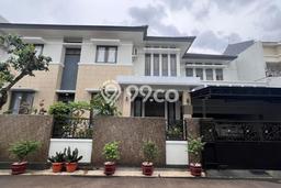 Siap Huni Rumah Mewah 5 Kamar di Ciputat Timur Dekat ke Mana Saja Siap Huni Rumah Mewah 5 Kamar di Ciputat Timur Dekat ke Mana Saja