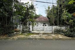Rumah Eksklusif Dijual LT 280m2 di Kebayoran Baru, Jakarta Selatan Rumah Eksklusif Dijual LT 280m2 di Kebayoran Baru, Jakarta Selatan