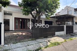 Rumah Elit LB 180m2 Siap Huni Desain Elegan di Pondok Indah, Jakarta Selatan Rumah Elit LB 180m2 Siap Huni Desain Elegan di Pondok Indah, Jakarta Selatan
