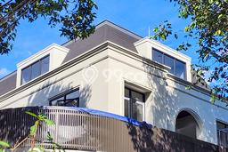 Ready to Use! Premium House LT 235m2 Desain Elegan di Pondok Indah Ready to Use! Premium House LT 235m2 Desain Elegan di Pondok Indah
