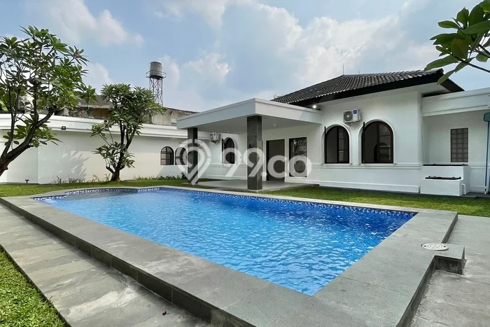 Hunian Modern Untuk Disewakan di Kemang Jakarta Selatan 5 KT & 3 KM Hunian Modern Untuk Disewakan di Kemang Jakarta Selatan 5 KT & 3 KM
