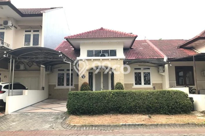 Sewa Rumah Murah di Citraland Surabaya dengan 3 Kamar Tidur Sewa Rumah Murah di Citraland Surabaya dengan 3 Kamar Tidur