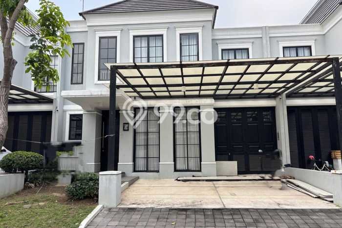 Rumah Disewakan Surabaya LT 170m2 LB 250m2 Area Citraland Rumah Disewakan Surabaya LT 170m2 LB 250m2 Area Citraland