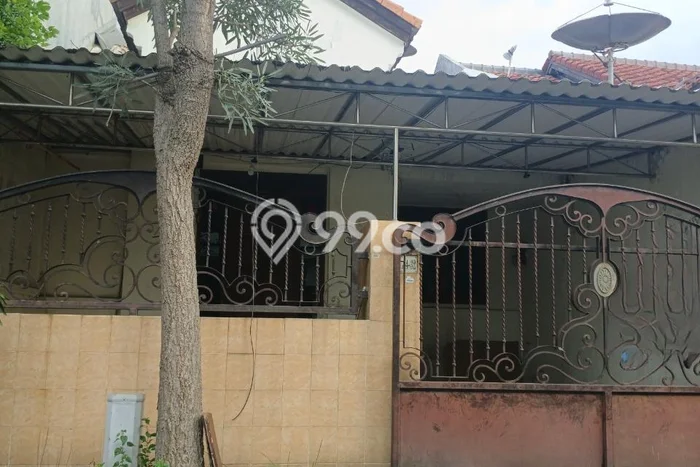Rumah Kontrakan Surabaya LT 105m2 LB 100m2 Area Citraland Rumah Kontrakan Surabaya LT 105m2 LB 100m2 Area Citraland