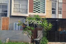 Jual Rumah Minimalis Bagus Punya 3 KT di Pamulang Tangerang Selatan SHM Jual Rumah Minimalis Bagus Punya 3 KT di Pamulang Tangerang Selatan SHM
