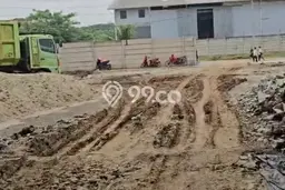 Gudang Disewa di Tangerang dengan LB 1200m2 Area Komersial Ramai Gudang Disewa di Tangerang dengan LB 1200m2 Area Komersial Ramai