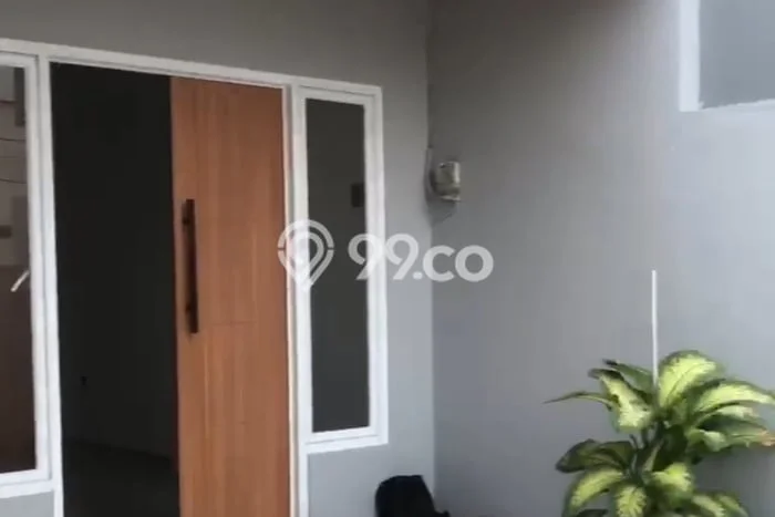 Dijual Rumah Eksklusif 2 KT di Bandara, Jakarta Barat Dijual Rumah Eksklusif 2 KT di Bandara, Jakarta Barat