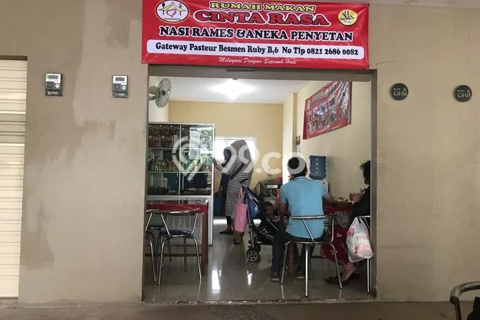 Untuk Dijual! Komersial di Pasteur Bandung LT 18m2 / LB 18m2 Kawasan Bisnis Untuk Dijual! Komersial di Pasteur Bandung LT 18m2 / LB 18m2 Kawasan Bisnis
