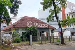 For Sale! Luxury House LT 902m2 Desain Elegan di Bandung Kota For Sale! Luxury House LT 902m2 Desain Elegan di Bandung Kota