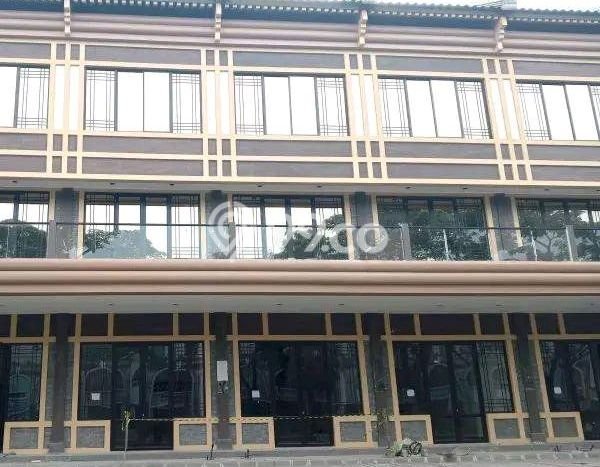 Ruko Disewa di Cengkareng, Jakarta Barat, LT 58m2 / LB 175m2 Ruko Disewa di Cengkareng, Jakarta Barat, LT 58m2 / LB 175m2