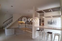 Rumah kawasan Green Lake City, 3 KM, Pemandangan Indah, LT 120m² Bangunan 125m² Rumah kawasan Green Lake City, 3 KM, Pemandangan Indah, LT 120m² Bangunan 125m²
