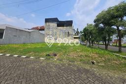 Lahan Dijual Lokasi Strategis di Tangerang dengan Luas 313m2 Lahan Dijual Lokasi Strategis di Tangerang dengan Luas 313m2