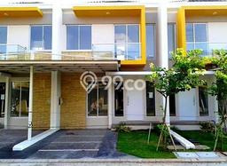 EXCLUSIVE OFFER! Rumah kawasan Green Lake City, 3 KT, Lingkungan Elite, Luas 105m² Bangunan 115m² EXCLUSIVE OFFER! Rumah kawasan Green Lake City, 3 KT, Lingkungan Elite, Luas 105m² Bangunan 115m²