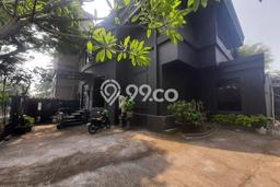 Ruko paling strategis disewakan di Kebayoran Baru Jakarta Selatan Ruko paling strategis disewakan di Kebayoran Baru Jakarta Selatan