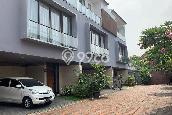 Rumah sewa siap pakai 4 Kamar Tidur di Pejaten, Jakarta Selatan Rumah sewa siap pakai 4 Kamar Tidur di Pejaten, Jakarta Selatan