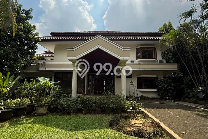 Hunian Modern Untuk Disewakan di Kemang Jakarta Selatan 5 KT & 5 KM Hunian Modern Untuk Disewakan di Kemang Jakarta Selatan 5 KT & 5 KM