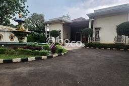 Dijual Rumah Luas Elegan Dengan View Eksklusif di Ragunan, Jakarta Selatan Dijual Rumah Luas Elegan Dengan View Eksklusif di Ragunan, Jakarta Selatan