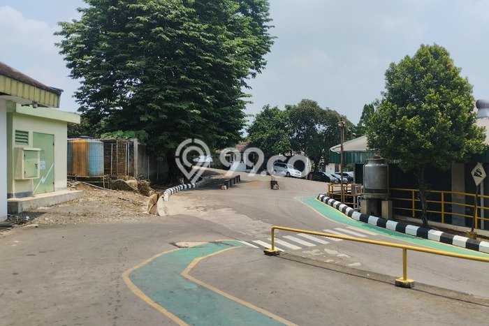 Lokasi Strategis! Dijual Gudang Bisnis di Gunung Putri, Bogor Kondisi Bagus Lokasi Strategis! Dijual Gudang Bisnis di Gunung Putri, Bogor Kondisi Bagus