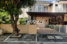 Ready to Use! Premium House LT 328m2 Desain Elegan di Jatikarya Ready to Use! Premium House LT 328m2 Desain Elegan di Jatikarya