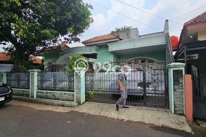 Jual Rumah Eksklusif 5 KT di Ulujami, Jakarta Selatan Jual Rumah Eksklusif 5 KT di Ulujami, Jakarta Selatan