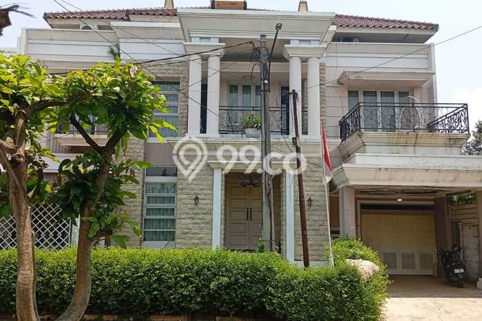 Dijual Rumah Premium dengan Fasilitas Sekitar Komplit di Serpong Utara, Tangerang Selatan Dijual Rumah Premium dengan Fasilitas Sekitar Komplit di Serpong Utara, Tangerang Selatan