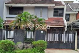 Ready to Use! Luxury House LT 273m2 Desain Elegan di Kedoya Baru Ready to Use! Luxury House LT 273m2 Desain Elegan di Kedoya Baru