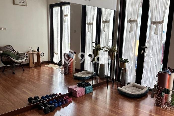 Rumah Elit LB 400m2 Siap Huni Desain Elegan di Harapan Indah, Bekasi Rumah Elit LB 400m2 Siap Huni Desain Elegan di Harapan Indah, Bekasi