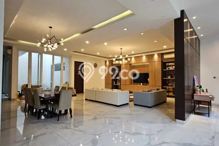 Hunian Mewah LB 1032m2 Siap Huni Desain Elegan di Pantai Indah Kapuk, Jakarta Utara Hunian Mewah LB 1032m2 Siap Huni Desain Elegan di Pantai Indah Kapuk, Jakarta Utara