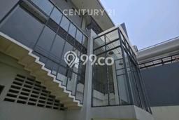 Jual Rumah Mewah Megah Dengan View Eksklusif di Kota Baru Parahyangan, Bandung Jual Rumah Mewah Megah Dengan View Eksklusif di Kota Baru Parahyangan, Bandung