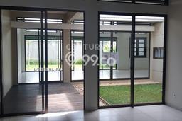 Ready to Use! Luxury House LT 512m2 Desain Modern di Kota Baru Parahyangan Ready to Use! Luxury House LT 512m2 Desain Modern di Kota Baru Parahyangan