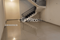 Ruko Dijual di Bandung LT 97m2 & LB 200m2 Lokasi Terbaik! Ruko Dijual di Bandung LT 97m2 & LB 200m2 Lokasi Terbaik!