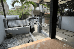 Dijual Rumah Eksklusif 2 KT di Buah Batu, Bandung Dijual Rumah Eksklusif 2 KT di Buah Batu, Bandung