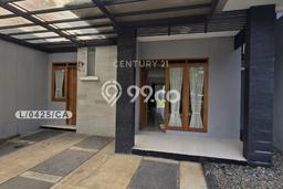 Rumah Elit Modern Tanpa Renovasi di Cikutra Bandung Rumah Elit Modern Tanpa Renovasi di Cikutra Bandung
