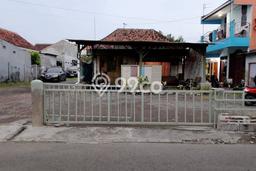 Komersial Premium Kawasan Sidoarjo, Luas 400m2m², Kawasan Komersial, Tingkat Keramaian Tinggi Komersial Premium Kawasan Sidoarjo, Luas 400m2m², Kawasan Komersial, Tingkat Keramaian Tinggi