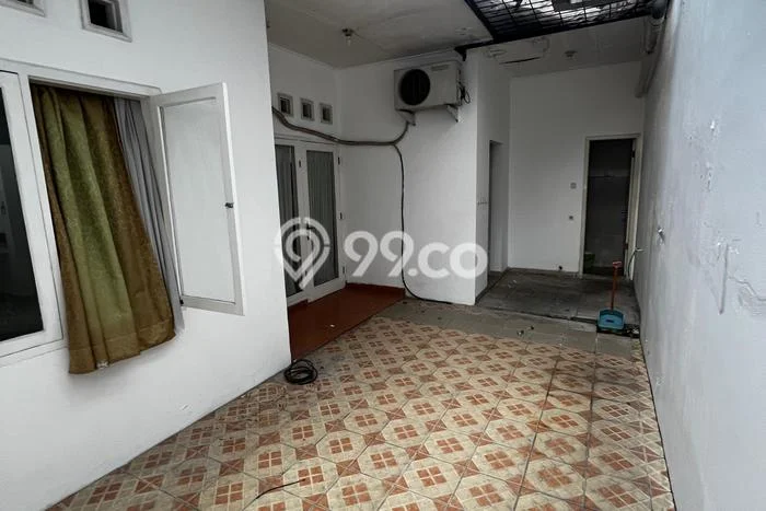 Jual Rumah Favorit Siap Huni LB 120m2 di Semarang Barat, Semarang Jual Rumah Favorit Siap Huni LB 120m2 di Semarang Barat, Semarang