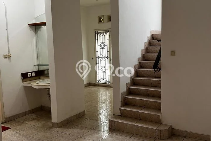 Jual Rumah Favorit Siap Huni LB 120m2 di Semarang Barat, Semarang Jual Rumah Favorit Siap Huni LB 120m2 di Semarang Barat, Semarang