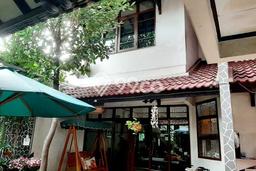 Hunian Mewah LB 350m2 Siap Pakai Desain Elegan di Kedoya Selatan, Jakarta Barat Hunian Mewah LB 350m2 Siap Pakai Desain Elegan di Kedoya Selatan, Jakarta Barat