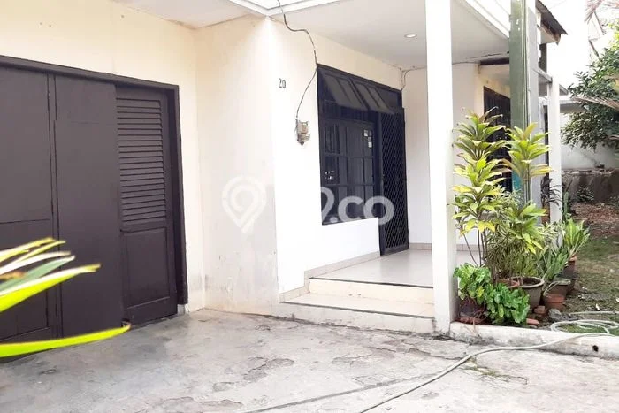 Jual Rumah Mewah Elegan Dengan View Eksklusif di Kedoya Baru, Jakarta Barat Jual Rumah Mewah Elegan Dengan View Eksklusif di Kedoya Baru, Jakarta Barat