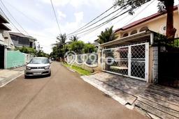 Rumah Luxury Modern Tanpa Renovasi di Kedoya Baru Jakarta Barat Rumah Luxury Modern Tanpa Renovasi di Kedoya Baru Jakarta Barat