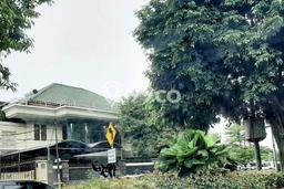 Jual Rumah Luas Megah Dengan View Cantik di Puri Indah, Jakarta Barat Jual Rumah Luas Megah Dengan View Cantik di Puri Indah, Jakarta Barat
