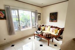 Rumah Luxury Modern Tanpa Renovasi di Puri Indah Jakarta Barat Rumah Luxury Modern Tanpa Renovasi di Puri Indah Jakarta Barat