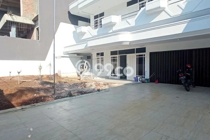 Disewakan Rumah Harga Terjangkau di Green garden Jakarta Barat Punya 4 KT Disewakan Rumah Harga Terjangkau di Green garden Jakarta Barat Punya 4 KT