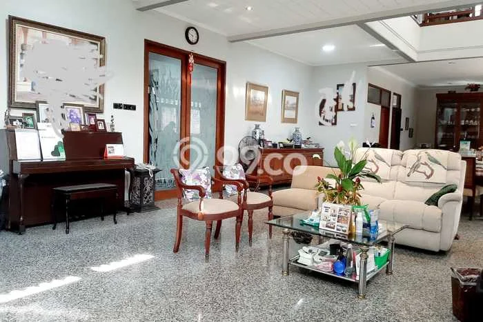 Dijual Rumah Mewah Elegan Dengan View Cantik di Kedoya Baru, Jakarta Barat Dijual Rumah Mewah Elegan Dengan View Cantik di Kedoya Baru, Jakarta Barat