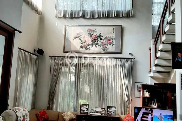 Dijual Rumah Mewah Elegan Dengan View Cantik di Kedoya Baru, Jakarta Barat Dijual Rumah Mewah Elegan Dengan View Cantik di Kedoya Baru, Jakarta Barat