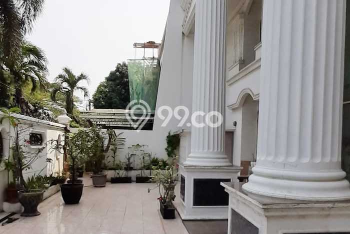 Ready to Use! Luxury House LT 404m2 Desain Elegan di Sunrise Garden Ready to Use! Luxury House LT 404m2 Desain Elegan di Sunrise Garden