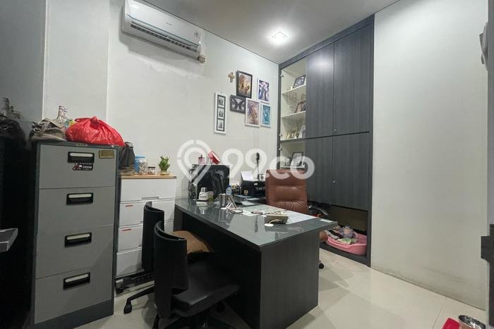 Unit Ruko Dijual di Gambir Jakarta Pusat 271m2 Unit Ruko Dijual di Gambir Jakarta Pusat 271m2