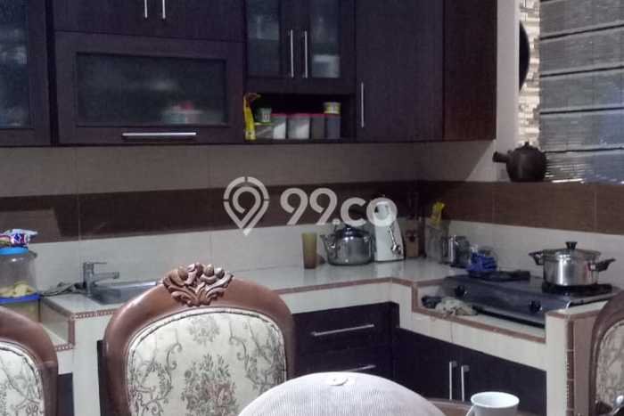 For Sale Rumah 4 Kamar Lokasi Ideal Nyaman dan Strategis di Karawaci For Sale Rumah 4 Kamar Lokasi Ideal Nyaman dan Strategis di Karawaci