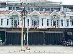 Ruko Paling Dicari LB 607m2 Dijual di Cengkareng Ruko Paling Dicari LB 607m2 Dijual di Cengkareng