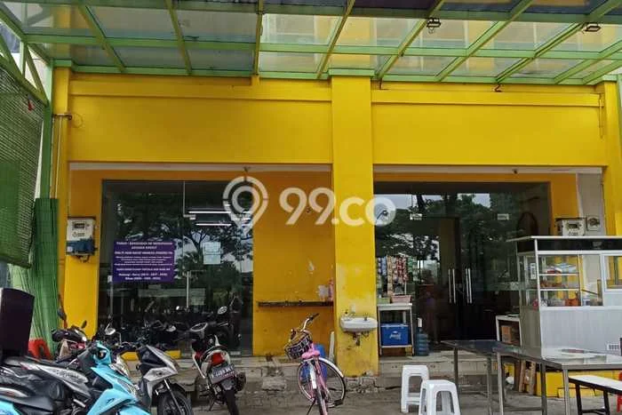 Area Ramai! Ruko Dijual di Green Lake City untuk Bisnis Luas Bangunan 270m2 Area Ramai! Ruko Dijual di Green Lake City untuk Bisnis Luas Bangunan 270m2